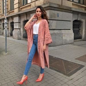 GORGEOUS ZARA NWT LIMITED EDITION Kimono
